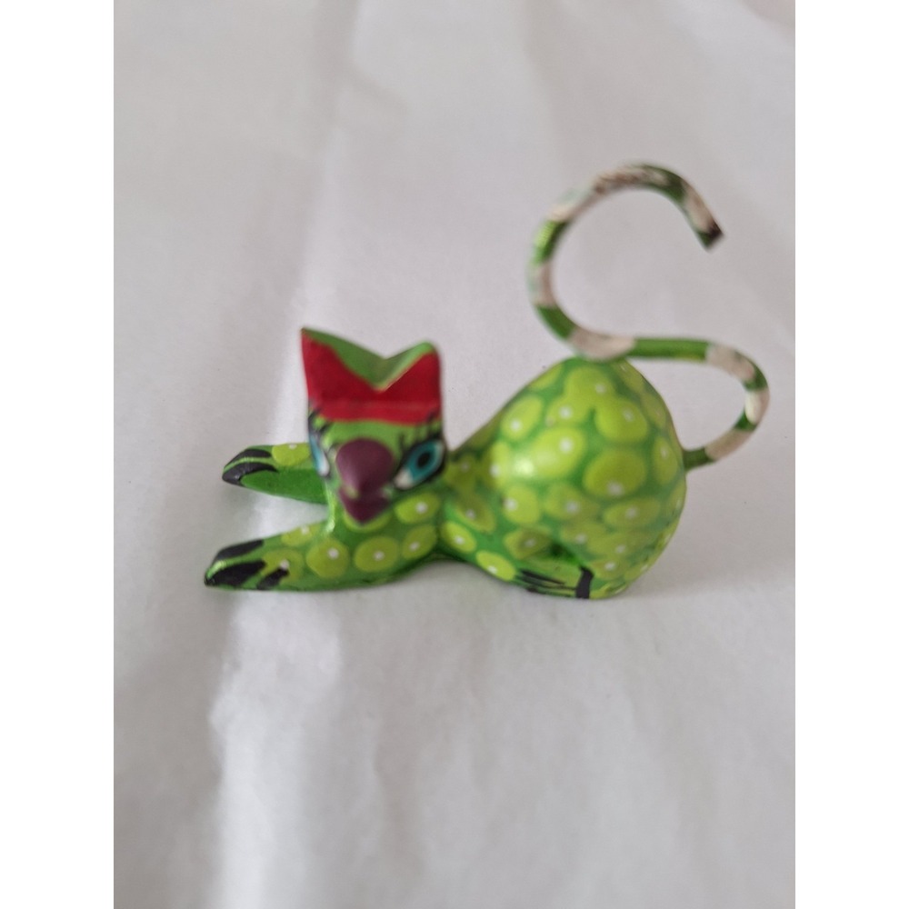 Mexican‎ OAXACAN  Colorful Wooden Alebrije Sitting Cat